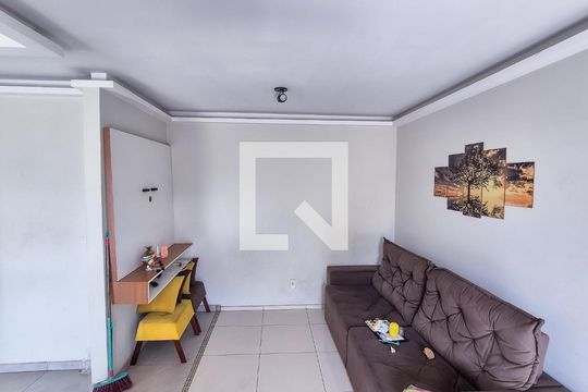 Sala de apartamento à venda com 2 quartos, 56m² em Irajá, Rio de Janeiro