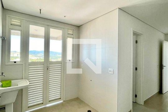Apartamento à venda com 3 quartos, 296m² em Anhangabaú, Jundiaí