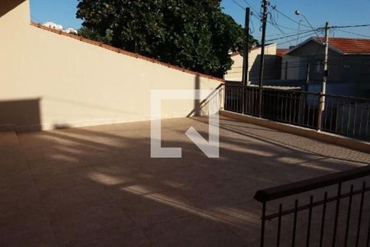 Casa à venda com 2 quartos, 94m² em Jardim Ermida II, Jundiaí