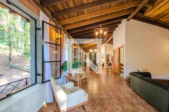 Casa à venda com 2 quartos, 300m² em Fazenda Marajoara, Jundiaí