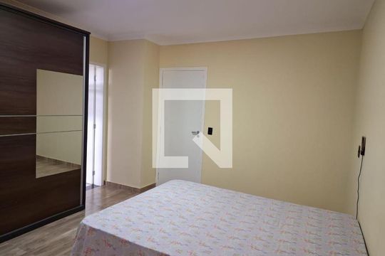 Casa à venda com 3 quartos, 156m² em Parque Cidade Jardim II, Jundiaí