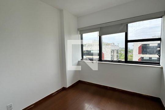 Quarto 1 de apartamento à venda com 2 quartos, 84m² em Barra da Tijuca, Rio de Janeiro