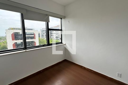 Quarto 1 de apartamento à venda com 2 quartos, 84m² em Barra da Tijuca, Rio de Janeiro