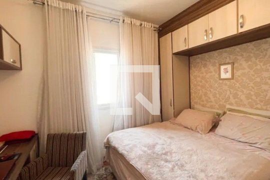 Apartamento para alugar com 3 quartos, 160m² em Vila Bertioga, São Paulo