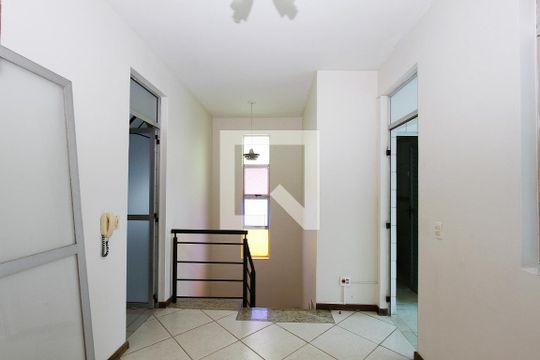 quarto 3 de apartamento para alugar com 4 quartos, 240m² em Buritis, Belo Horizonte