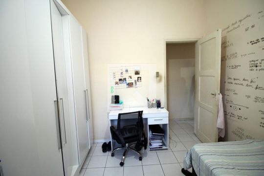 Quarto 1 de apartamento à venda com 2 quartos, 120m² em Olaria, Rio de Janeiro