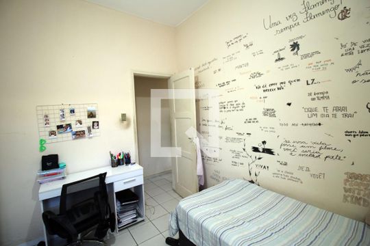Quarto 1 de apartamento à venda com 2 quartos, 120m² em Olaria, Rio de Janeiro