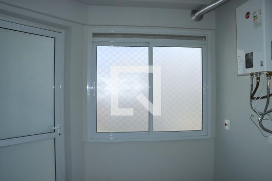 Área de Serviço de apartamento para alugar com 2 quartos, 82m² em Parque Esplanada do Embu, Embu das Artes