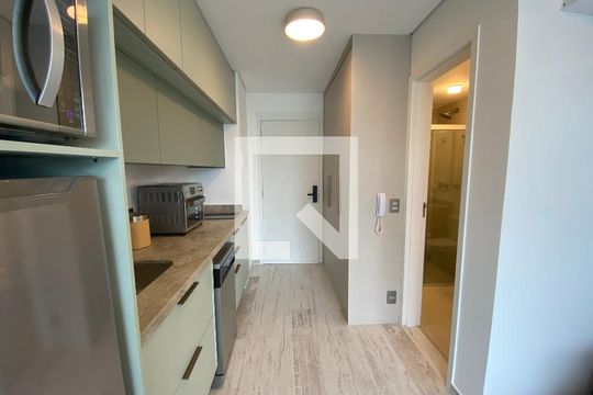 Studio de kitnet/studio para alugar com 1 quarto, 25m² em Santo Amaro, São Paulo