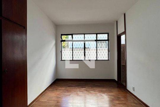 Quarto 1 de apartamento à venda com 4 quartos, 180m² em Funcionários, Belo Horizonte