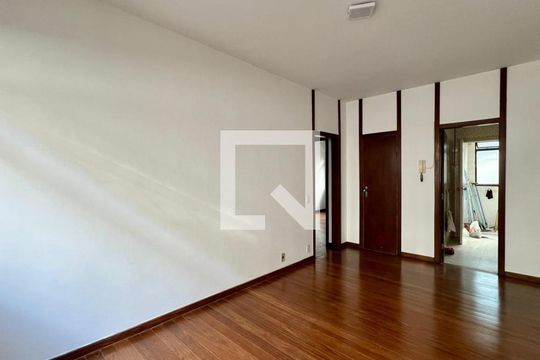 Sala de apartamento à venda com 4 quartos, 180m² em Funcionários, Belo Horizonte