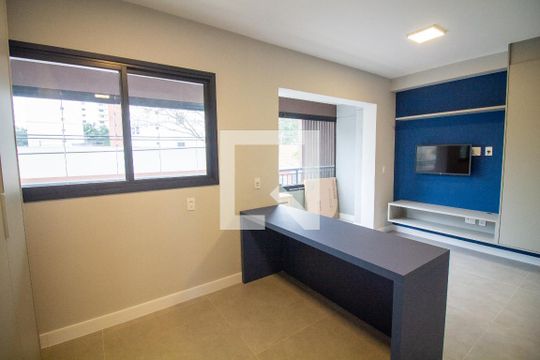 Sala / Quarto - Studio de kitnet/studio para alugar com 1 quarto, 49m² em Campo Belo, São Paulo