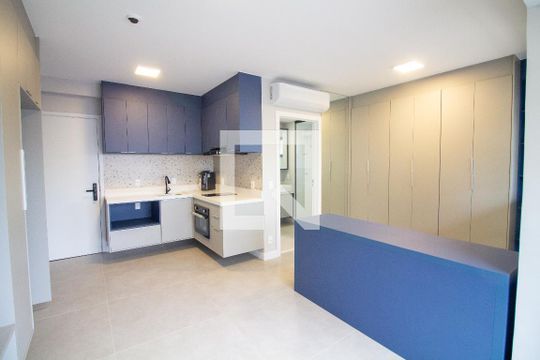 Sala / Quarto - Studio de kitnet/studio para alugar com 1 quarto, 49m² em Campo Belo, São Paulo