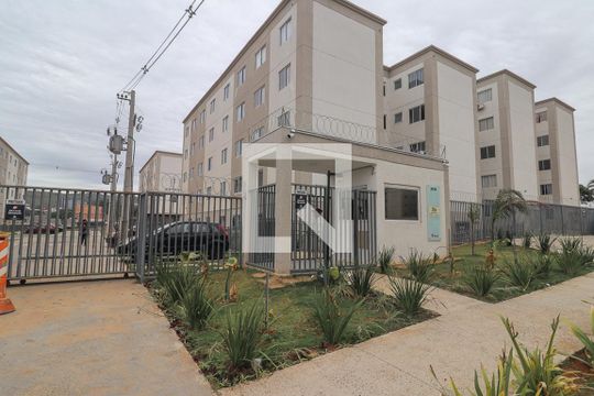 Fachada de apartamento à venda com 2 quartos, 41m² em Passo das Pedras, Porto Alegre