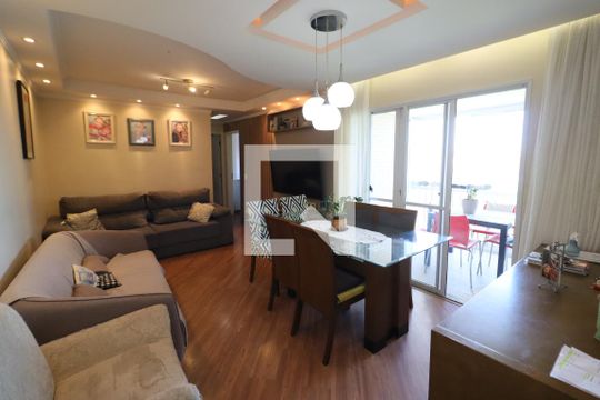 Sala de apartamento à venda com 3 quartos, 87m² em Cidade São Francisco, São Paulo