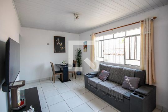 Sala de casa à venda com 3 quartos, 120m² em Vila Boacava, São Paulo