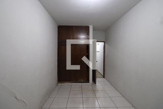 Quarto 2 de casa para alugar com 2 quartos, 115m² em Penha de França, São Paulo