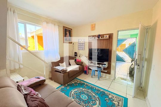 Casa à venda com 3 quartos, 300m² em Vila Tupi, Várzea Paulista