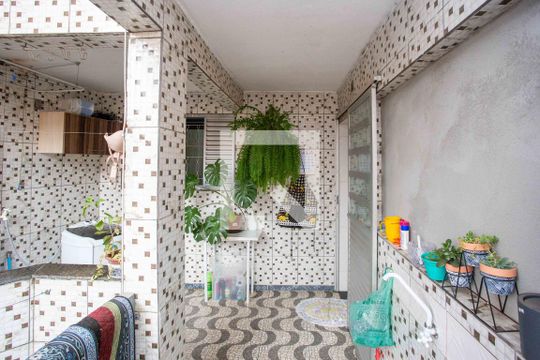 Área de Serviço Casa 1 de casa à venda com 4 quartos, 250m² em Piraporinha, Diadema