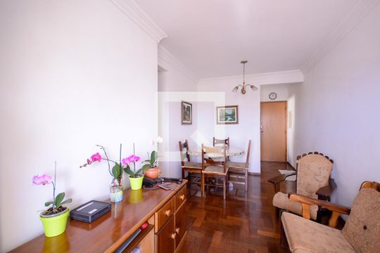 Sala  de apartamento à venda com 3 quartos, 66m² em Ipiranga, São Paulo