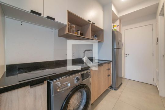 Cozinha de kitnet/studio à venda com 1 quarto, 27m² em Jardim das Acacias, São Paulo