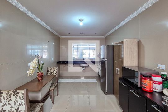 Cozinha de casa à venda com 2 quartos, 200m² em Jardim Andrea Demarchi, São Bernardo do Campo