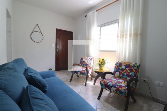 Sala de casa à venda com 3 quartos, 138m² em Cidade São Jorge, Santo André