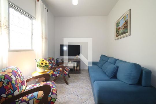 Sala de casa à venda com 3 quartos, 138m² em Cidade São Jorge, Santo André