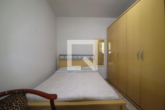 Quarto 1 de casa à venda com 3 quartos, 138m² em Cidade São Jorge, Santo André