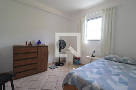 Quarto 2 de casa à venda com 3 quartos, 138m² em Cidade São Jorge, Santo André