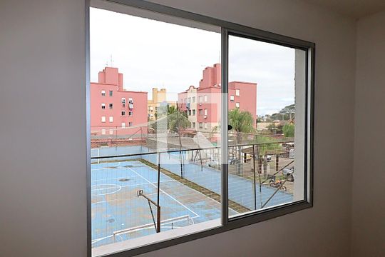 Vista da Sala de apartamento para alugar com 2 quartos, 50m² em Sarandi, Porto Alegre