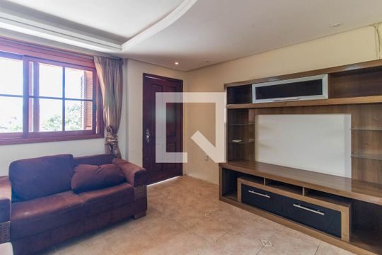 Sala de casa para alugar com 3 quartos, 195m² em Ipanema, Porto Alegre