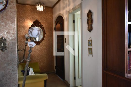 Sala de apartamento à venda com 3 quartos, 190m² em Planalto Paulista, São Paulo