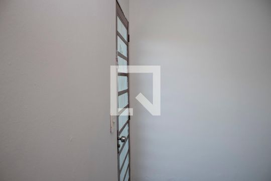 Quarto 5 de casa à venda com 5 quartos, 360m² em Santa Efigênia, Belo Horizonte
