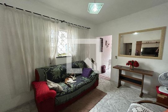Sala de casa à venda com 4 quartos, 280m² em Piedade, Rio de Janeiro