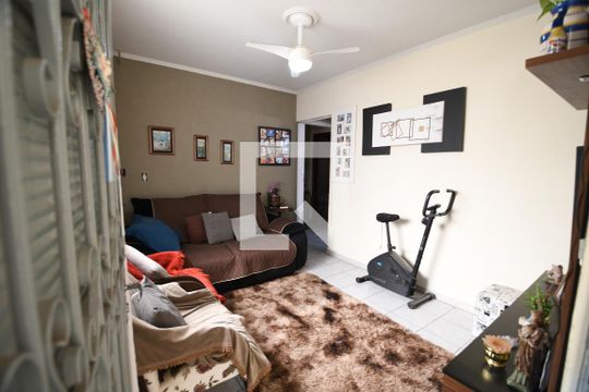 Sala de casa à venda com 3 quartos, 169m² em Jardim São Gonçalo, Campinas