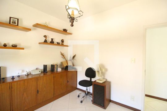 Quarto 1 de apartamento para alugar com 3 quartos, 100m² em Taquara, Rio de Janeiro