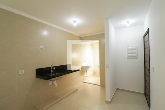 Sala/Cozinha de casa para alugar com 1 quarto, 35m² em Vila Espanhola, São Paulo