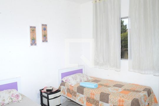 Quarto 1 de casa para alugar com 2 quartos, 40m² em Providência, Belo Horizonte