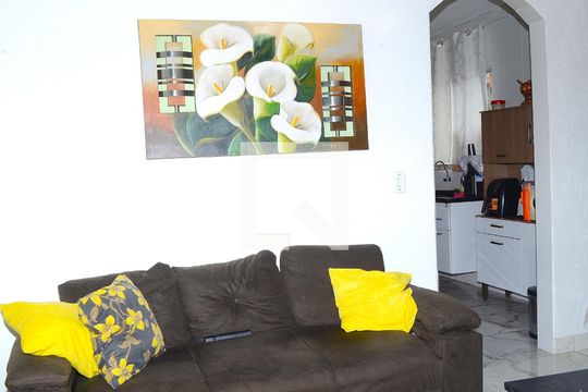 Sala de casa para alugar com 2 quartos, 40m² em Providência, Belo Horizonte