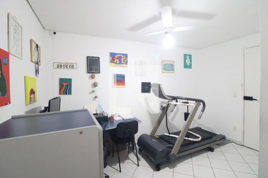 Área comum de casa de condomínio à venda com 3 quartos, 170m² em Vila Sofia, São Paulo