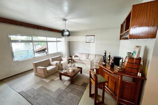 Sala de casa à venda com 3 quartos, 225m² em Vila Ester (zona Norte), São Paulo
