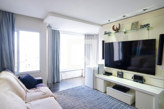 Sala de TV de apartamento para alugar com 3 quartos, 180m² em Vila Mussoline, São Bernardo do Campo