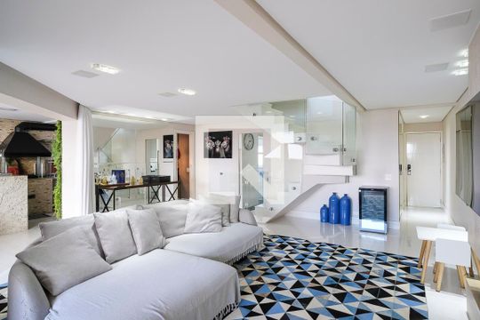 Sala de apartamento para alugar com 3 quartos, 180m² em Vila Mussoline, São Bernardo do Campo