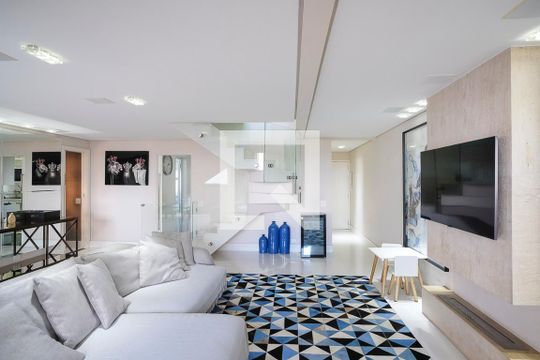 Sala de apartamento para alugar com 3 quartos, 180m² em Vila Mussoline, São Bernardo do Campo