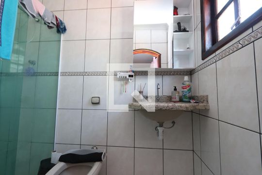 Banheiro da Suíte de casa para alugar com 3 quartos, 209m² em Vila Alpina, São Paulo