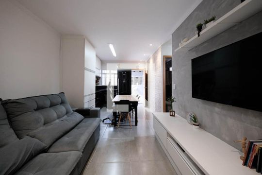 Edicula de casa à venda com 4 quartos, 198m² em Vila Rio Branco, São Paulo