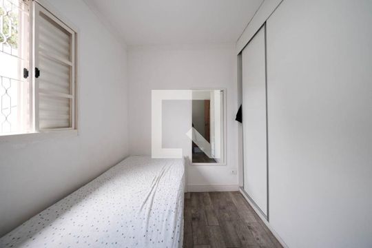 Quarto 1 de casa à venda com 4 quartos, 198m² em Vila Rio Branco, São Paulo