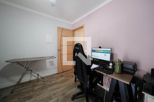 Quarto 2 de casa à venda com 4 quartos, 198m² em Vila Rio Branco, São Paulo