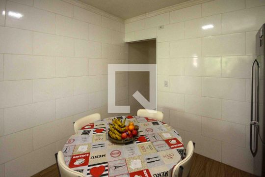 Cozinha de casa à venda com 2 quartos, 180m² em Jardim Vila Formosa, São Paulo